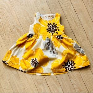 Carter's  dress newborn